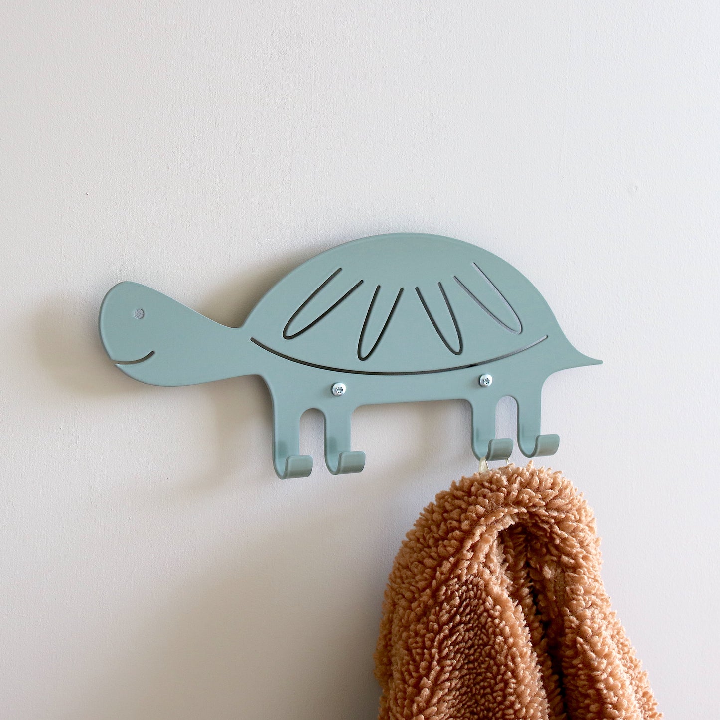 Facing left / Kids Wall Hook Turtle Green